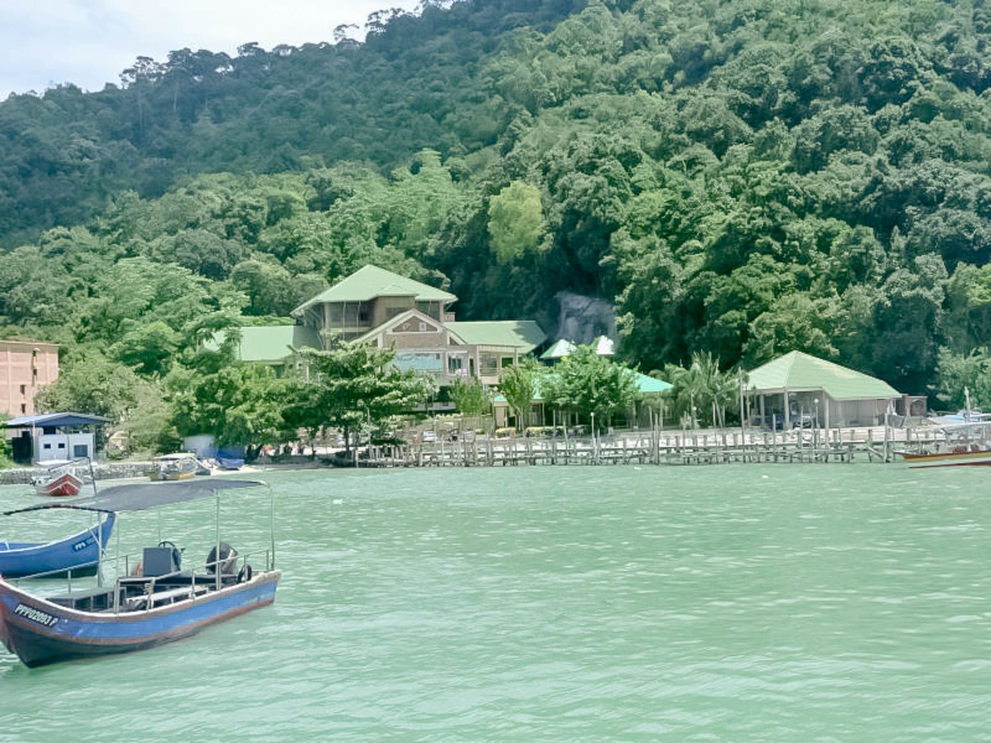 Hotel & Chalet Sportfishing Pnk Teluk Bahang Extérieur photo